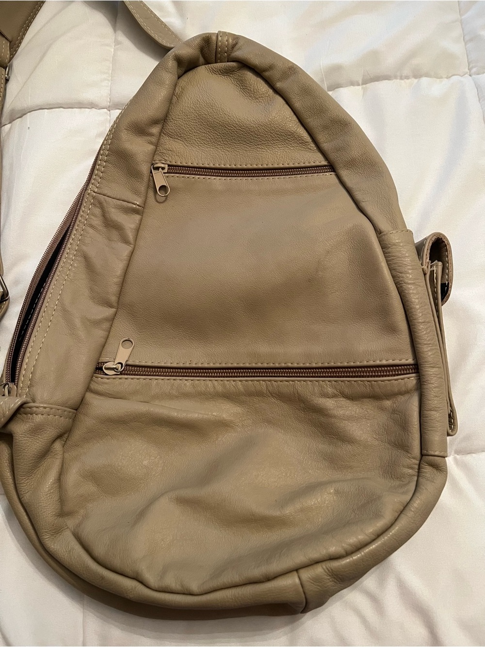 Womens Men’s Tan beige Leather Sling Crossbody Bag multiple pockets